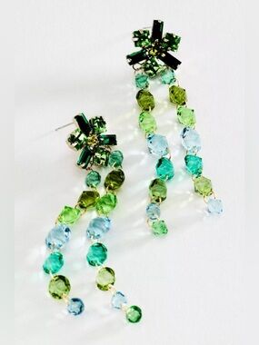 NWT Anthropologie Drippy Crystal Earrings Green